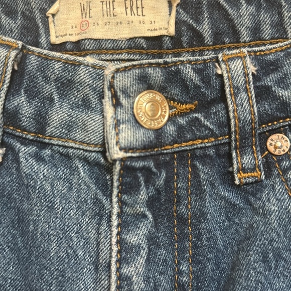 We The Free- Free People Classic Denim Blue Jeans Size 25! - Picture 7 of 9